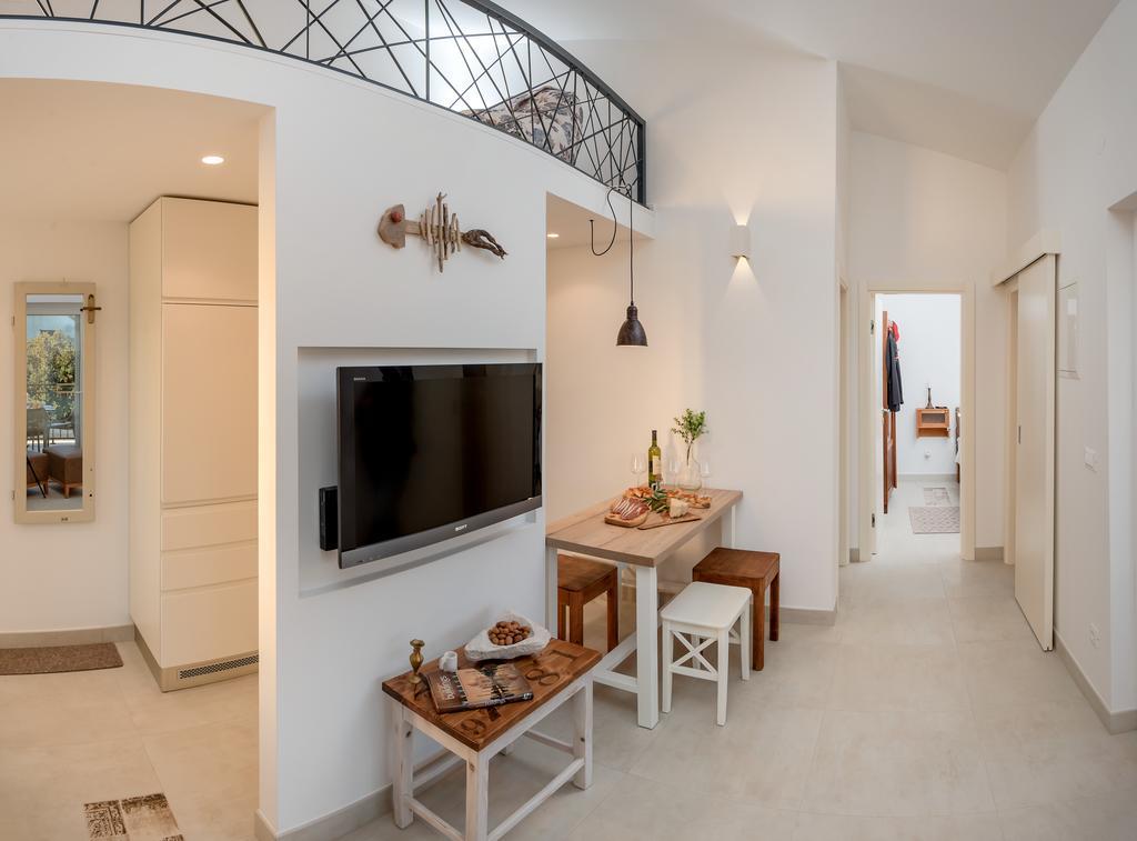 Arka Trogir Apartments - セゲット・ヴラニツァ エクステリア 写真