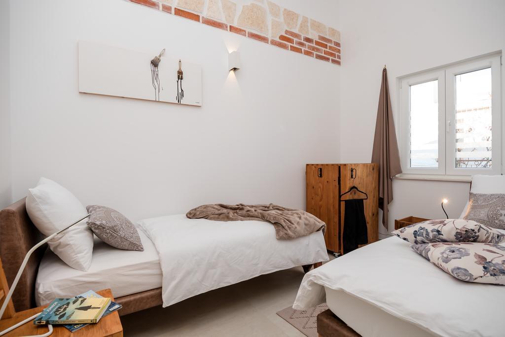 Arka Trogir Apartments - セゲット・ヴラニツァ エクステリア 写真
