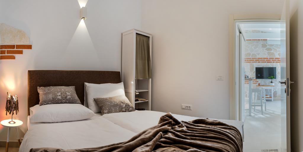 Arka Trogir Apartments - セゲット・ヴラニツァ エクステリア 写真