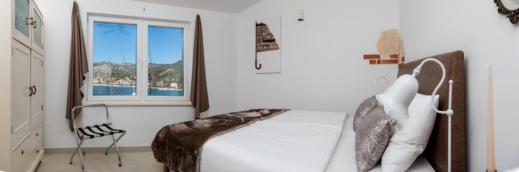Arka Trogir Apartments - セゲット・ヴラニツァ エクステリア 写真