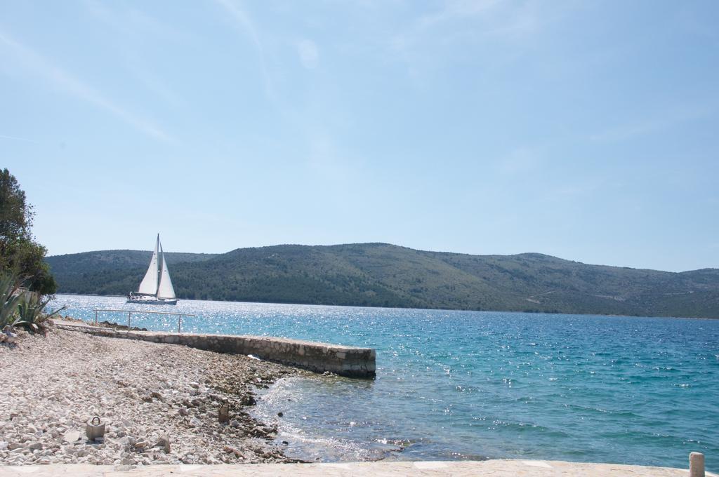 Arka Trogir Apartments - セゲット・ヴラニツァ エクステリア 写真